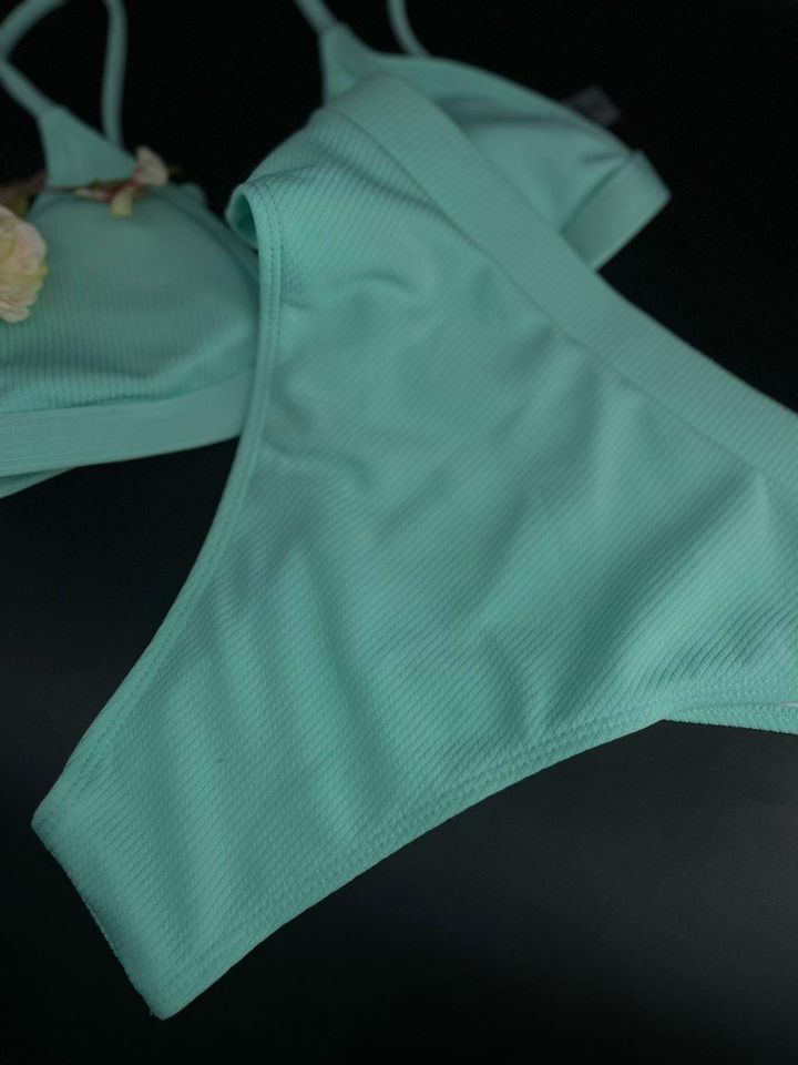 pistachio-ice-cream-photo-4