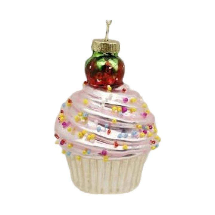 christmas-dessert-collection-glass-strawberry-paper-cup-cake-pendant-nadzvis-khis-satamasho