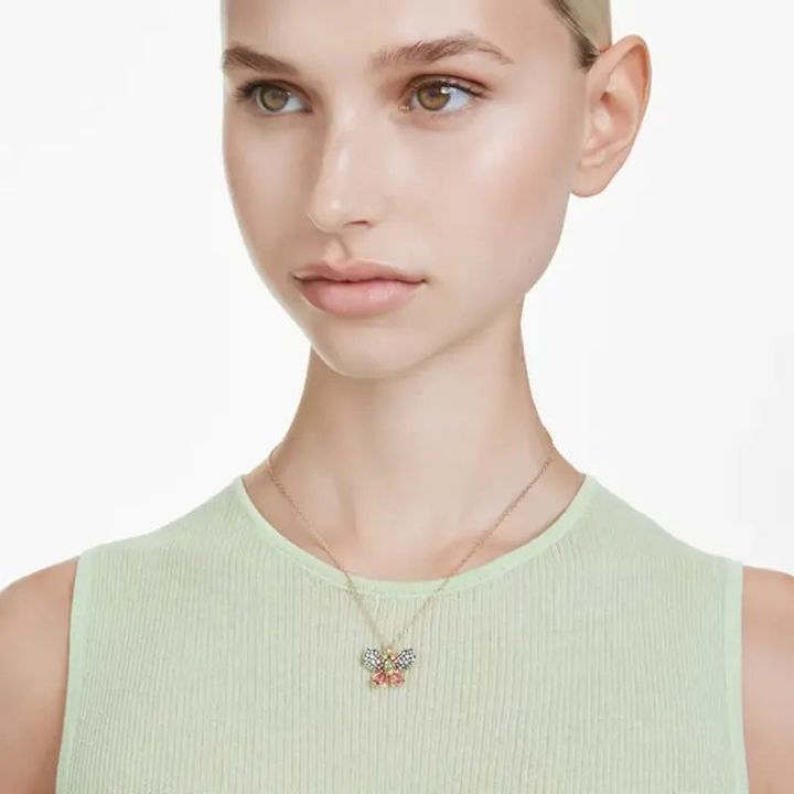 swarovski-butterfly-necklace-qelsabami-photo-3