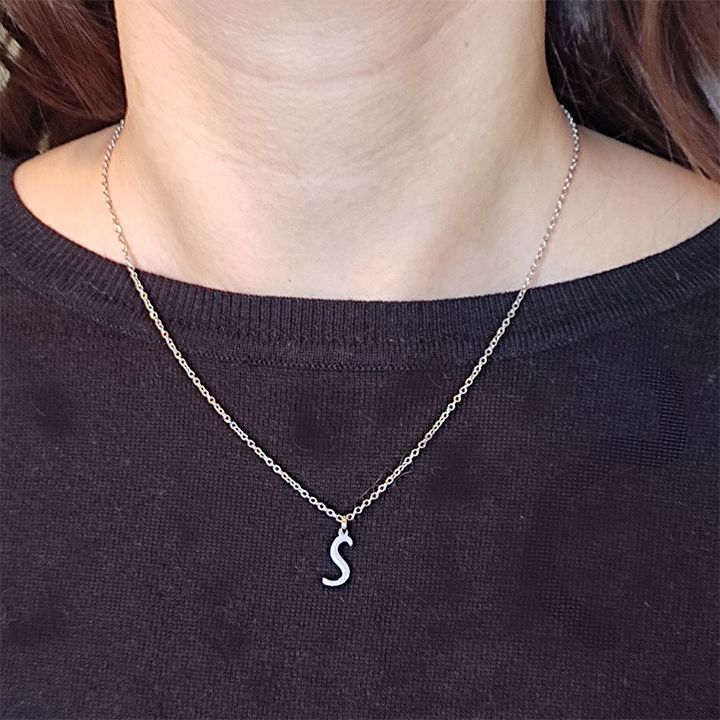 pietra-qelsabami-s-initsialit