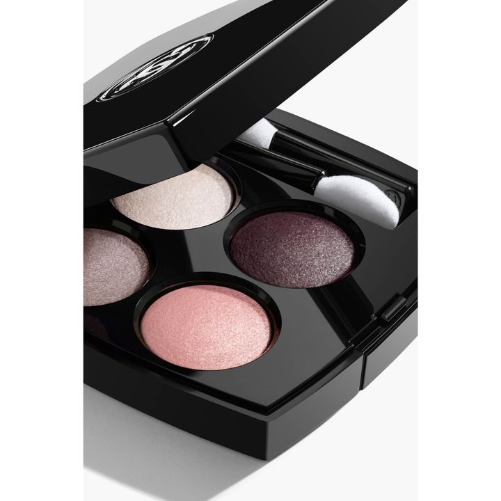 chanel-les-4-ombres-202-tiss-camelia-tvalis-chrdilebis-palitra-photo-4