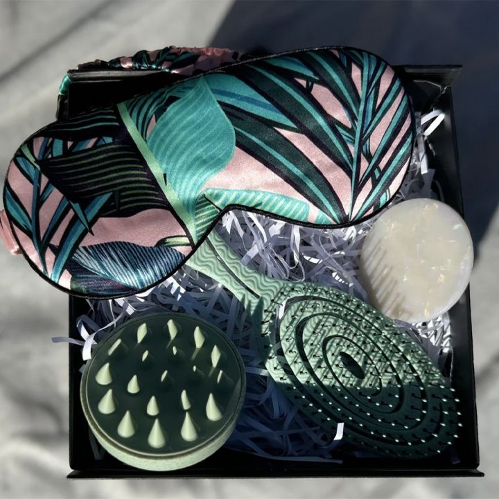 frida-blissful-beauty-gift-box-qalis-aqsesuarebi