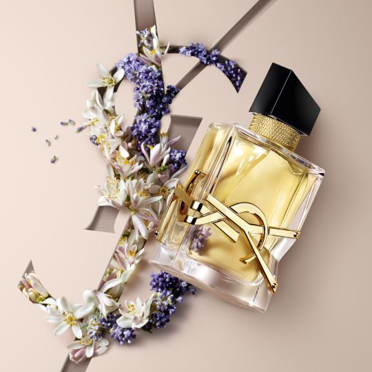 yves-saint-laurent-libre-gift-set-sunamos-sasachuqre-nakrebi-photo-3