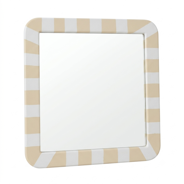 funky-mirrors-kutkheebis-momrgvalebit-sarke