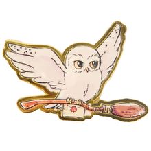 Product image of MINISO Harry Potter Metal Fridge Magnet (Owl) მაცივრის მაგნიტი