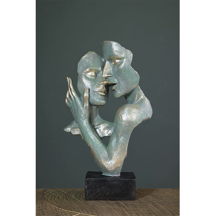 nisse-30x17sm-dekoratiuli-figura-qalis-da-mamakatsis-nighbebi