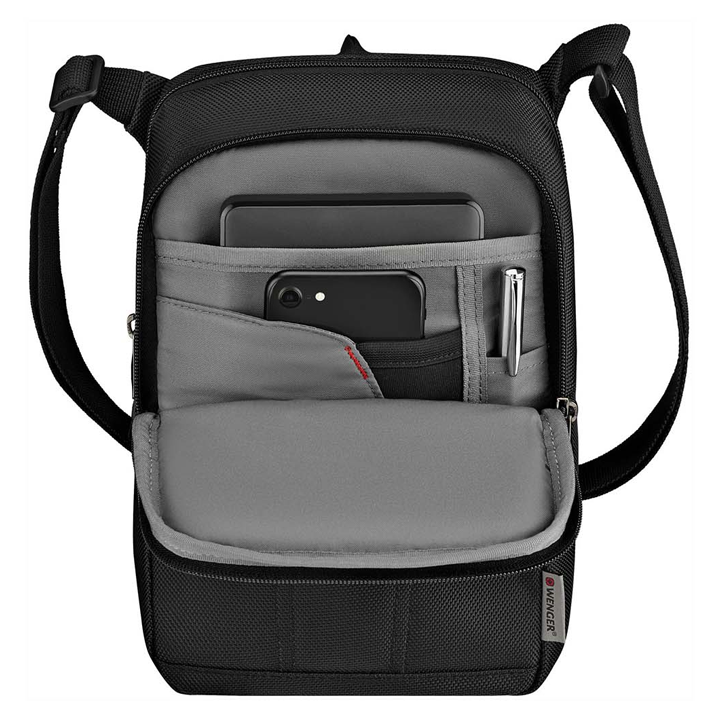 wenger-bc-first-chanta-photo-2