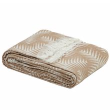 Product image of Manamo Dasia გადასაფარებელი