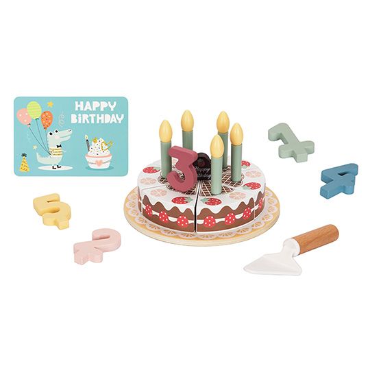 dabadebis-dghis-tortis-nakrebi-montessori-stsenuri-satamasho-photo-3