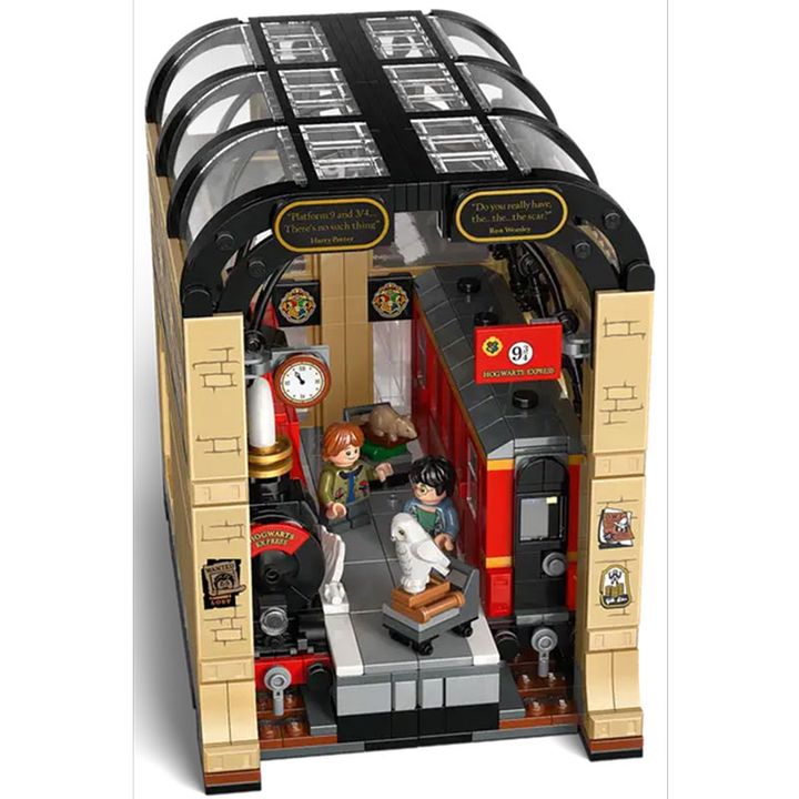 asatsqobi-konstruqtsia-lego-lego-76450--constructor-harry-potter-book-nook-hogwarts-express-photo-3