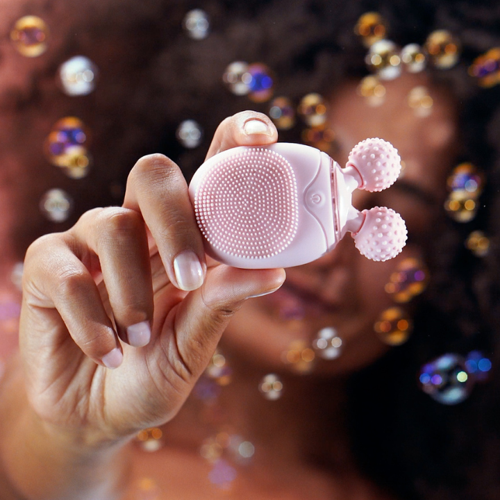 freeza-mini-roller-facial-brush---sakhis-gorgolachebiani-gamtsmendi-mini-masazhori-photo-3