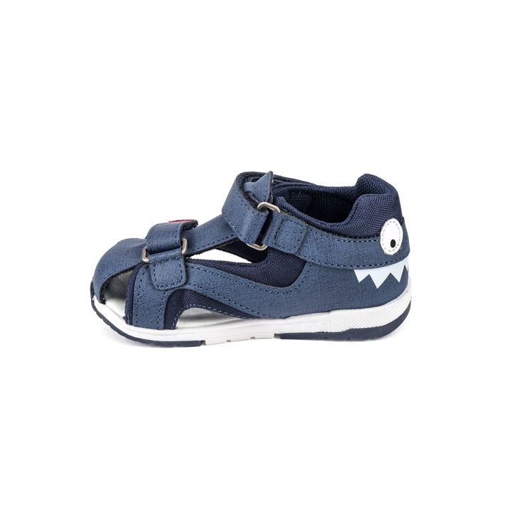 chicco-bavshvis-fekhsatsmeli-photo-4