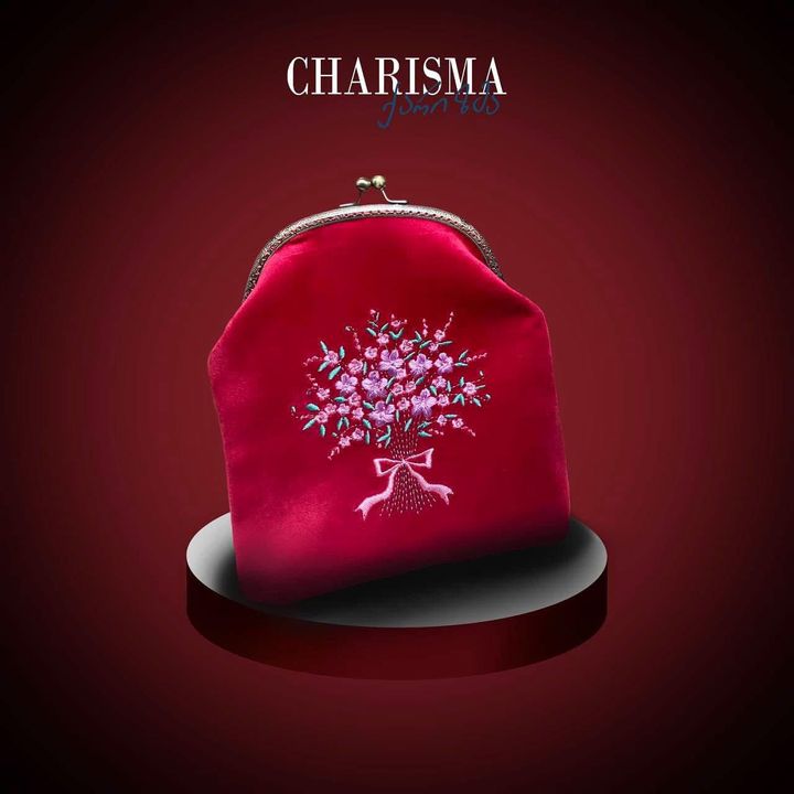qarizma-chanta-iebi-photo-2