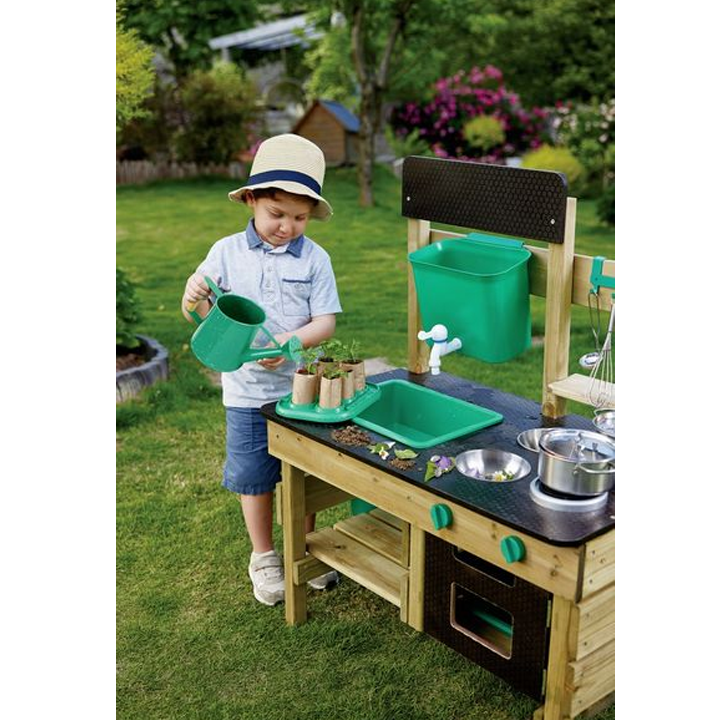 hape-outdoor-kitchen-khis-satamasho-samzareulo-photo-4
