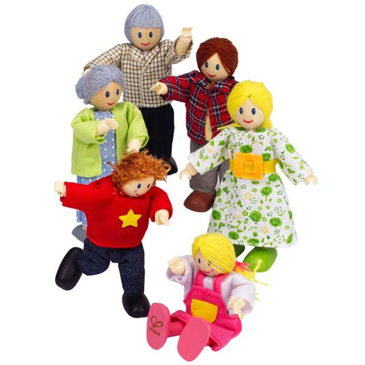 hape-khis-satamasho-ojakhi-happy-family-caucasian-photo-3