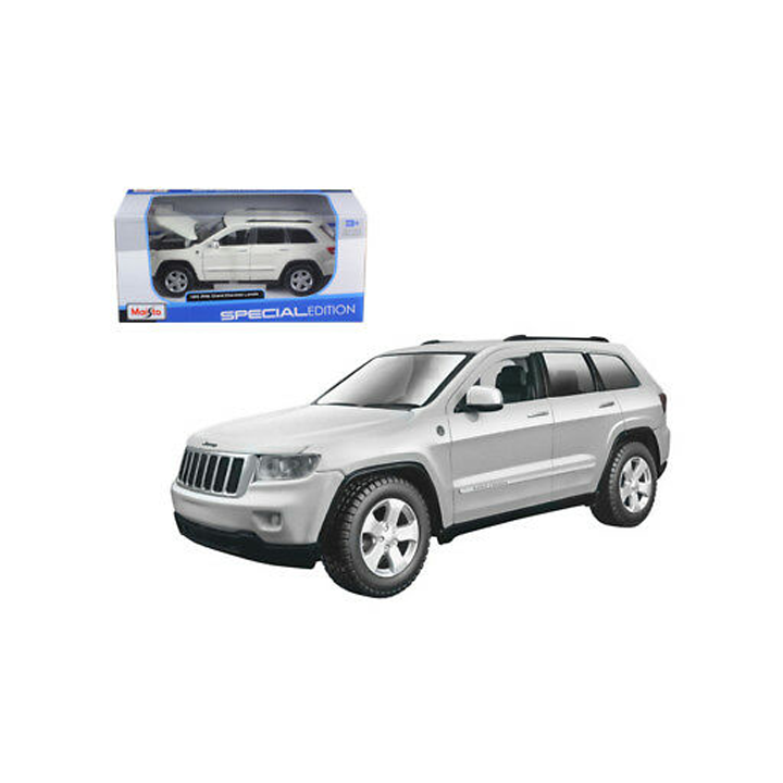 maisto-jeep-grand-cheroke-satamasho-transporti