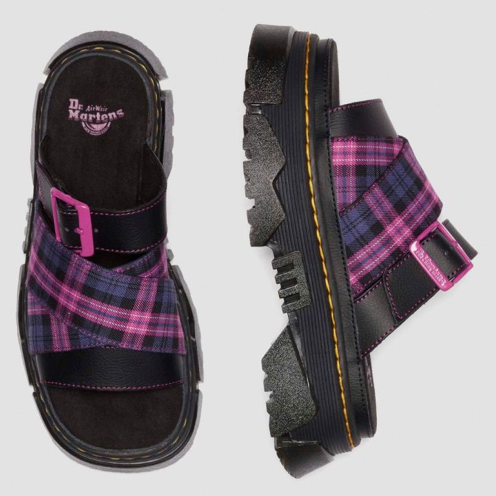 dr-martens-slide-shoes-qalis-fekhsatsmeli-sandlebi-photo-4