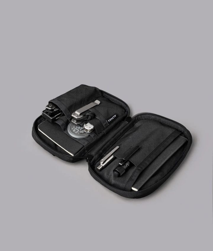 alpaka-admin-pouch-pro-black-axogrid-300d-safule-photo-2