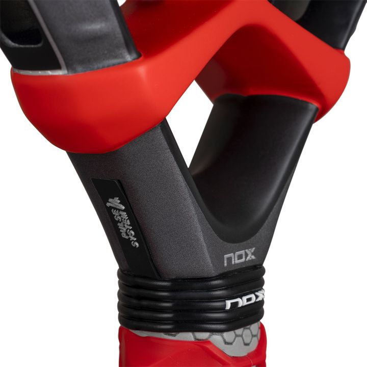 pala-nox-ml10-ventus-control-3k-by-miguellamperti-pml10ventus326-padelis-chogani-photo-4