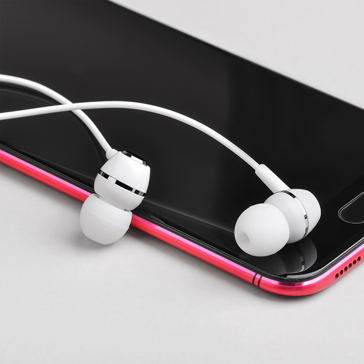 borofone-bm36-acura-universal-earphones-with-mic-white-photo-4