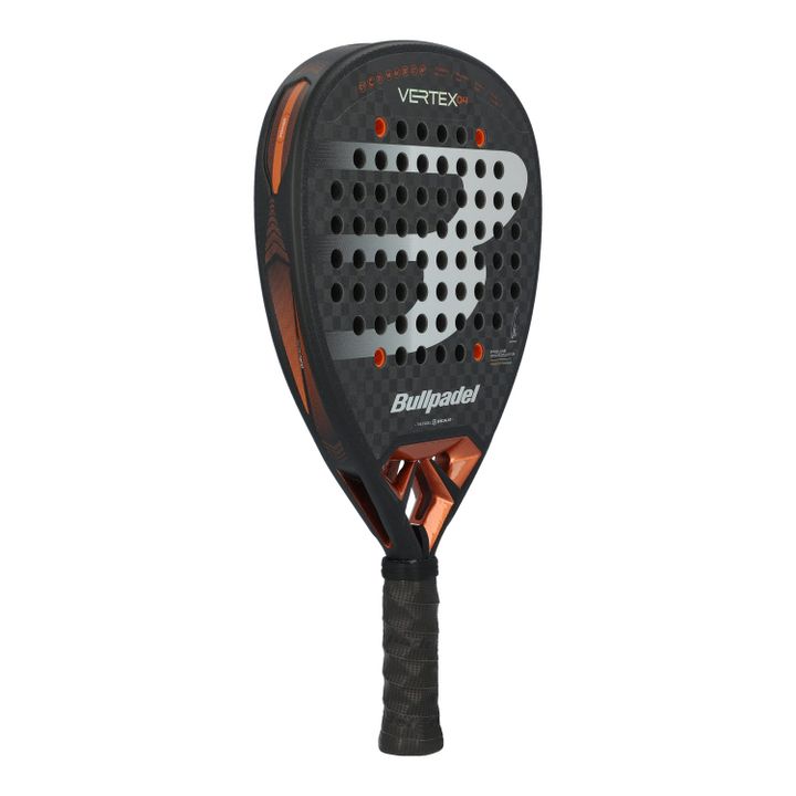 bullpadel-vertex-04-25-padelis-chogani-photo-3