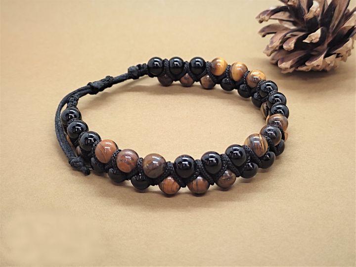 pietra-oniqsis-da-vefkhvis-tvalis-samajuri-photo-3