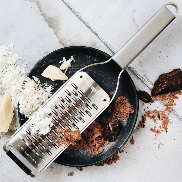 microplane-59002e-professional-ribbon-grater-photo-4