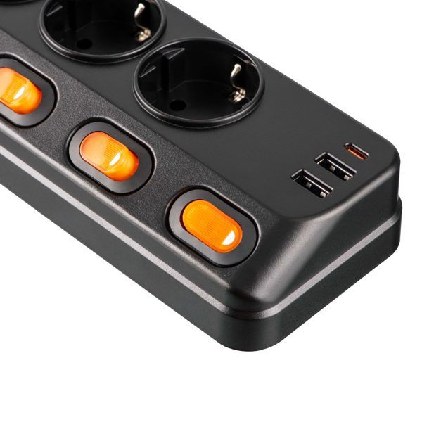 2e-2e-sp6m3swbk-6-socket-usb-a-type-c-power-strip-with-surge-protection-black-denis-damagrdzelebeli-3m-photo-2