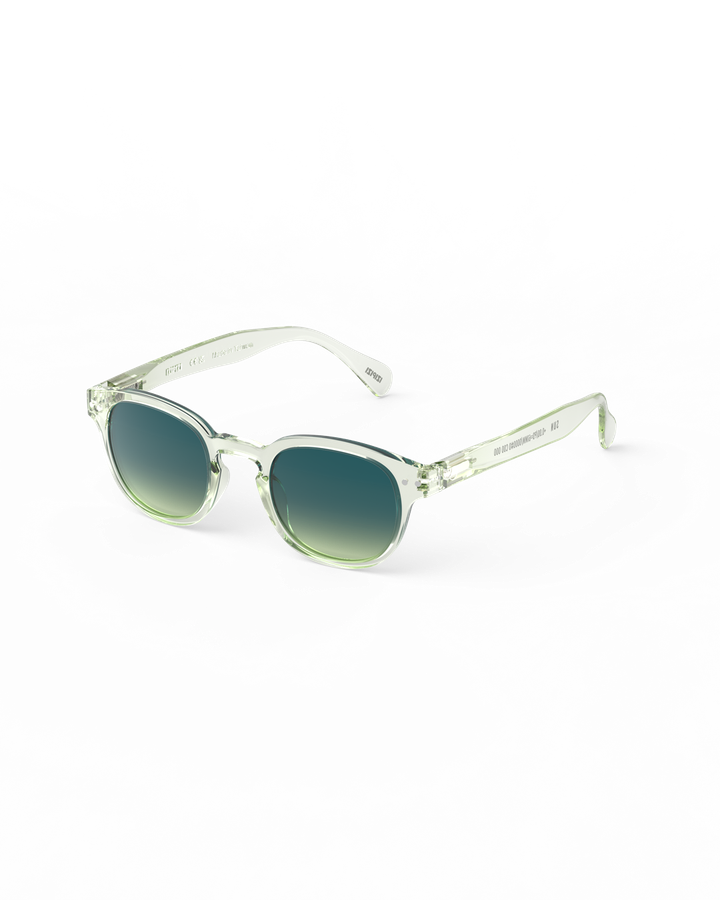 izipizi-c-sun-green-fields-mzis-satvale-photo-2