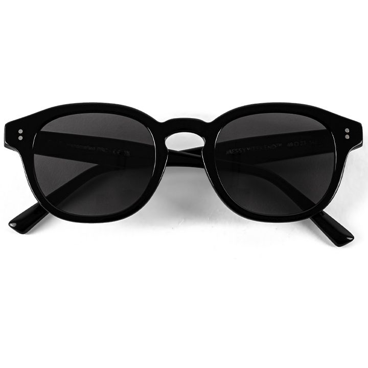 messy-weekend-bille-grey-black-photo-2