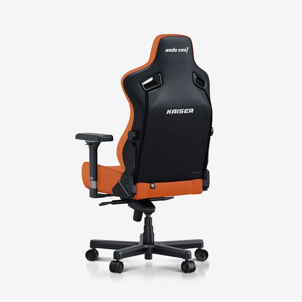 andaseat-kaiser-3e-l-ad12yndc-l-37-o-pvc-o01-blaze-orange-l-size-carbon-pvc-steel-4d-armrest-integrated-lumbar-support-geimeruli-savardzeli-photo-3