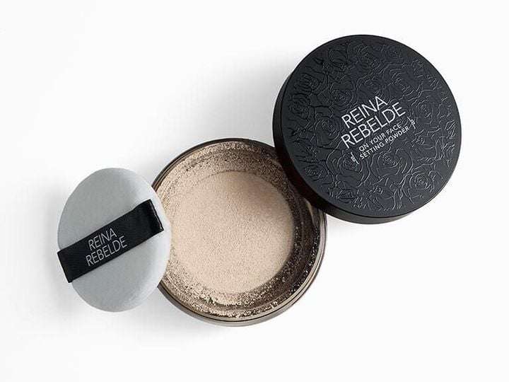 reina-rebelde-on-your-face-setting-powder-dasafiqsirebeli-pudri-photo-2
