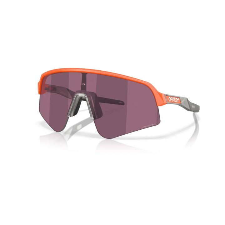 oakley-prizm-sunglasses-mzis-satvale