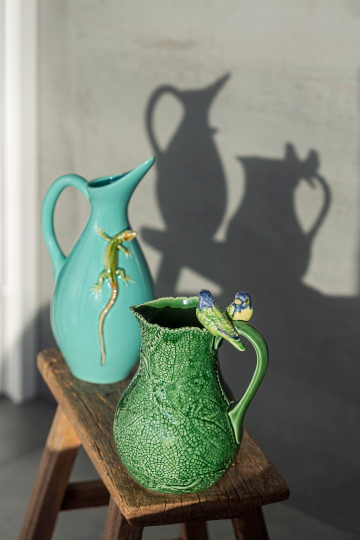 pitcher-with-bird-doqi-chitebit-photo-2