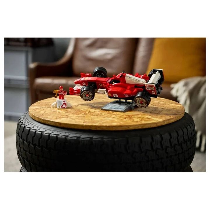 lego-icons-11375-ferrari-f2004-michael-schumacher-735-natsili-konstruqtori-photo-4
