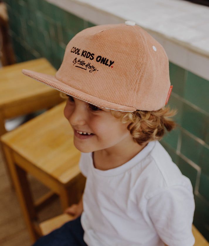 hello-hossy-kepi-mini-nutty-2-5-tseli-photo-4