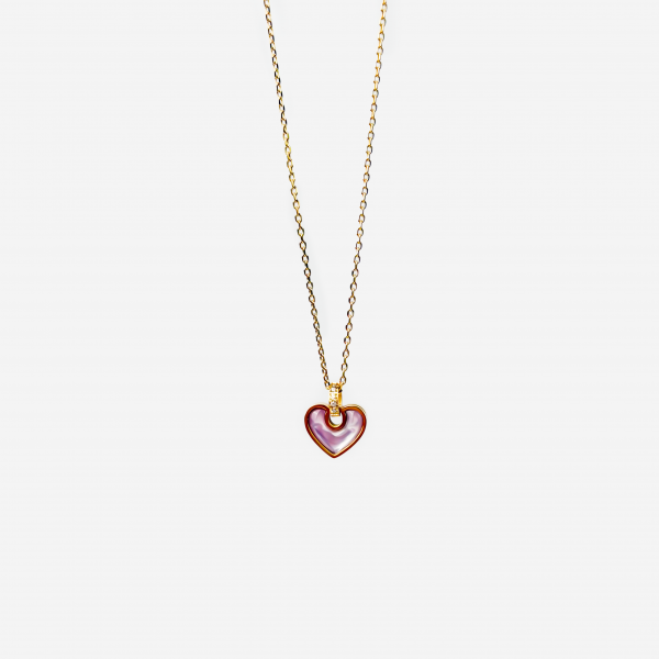 titanis-mooqrovili-gulis-formis-qelsabami-photo-3