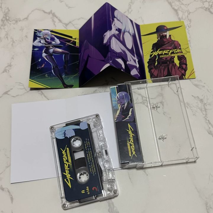 cyberpunk-edgerunners-cassette-photo-2