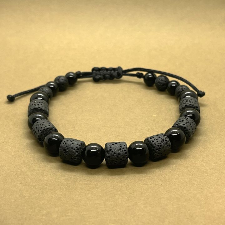 pietra-shavi-oniqsis-da-lavis-qvis-samajuri-photo-2