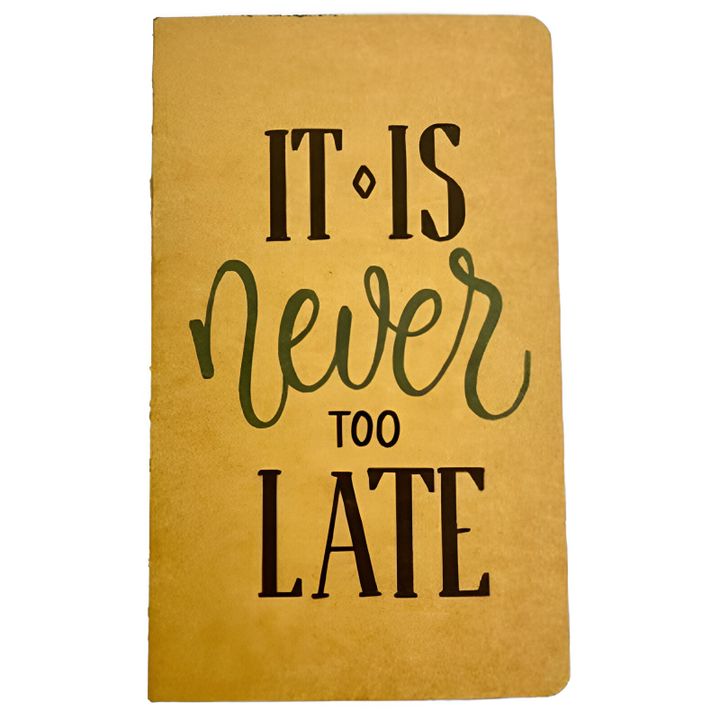 lizy-it-is-never-too-late-bloknoti