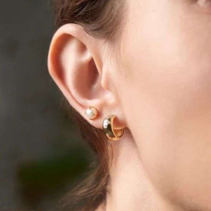 ania-haie-e054-02g-saqure-photo-2