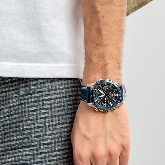 casio-eqs-930bl-2avudf-majis-saati-photo-2