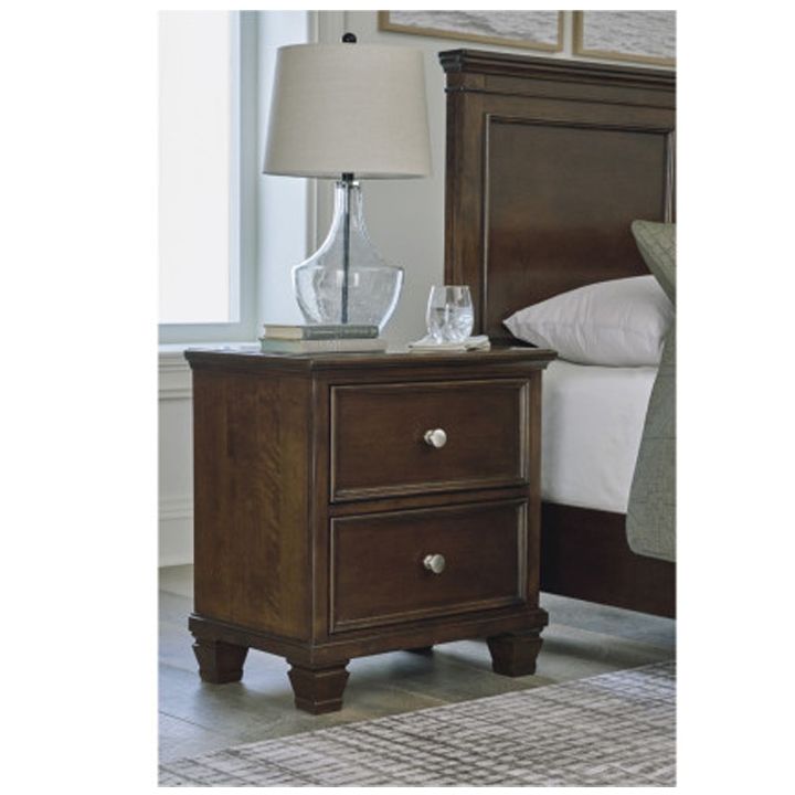 ashley-sleep-danabrin-tumbo-photo-2