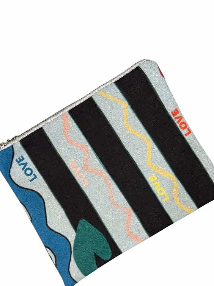 lovestars-printed-cosmetic-bag-colorful-love-kosmetikis-chanta-photo-3