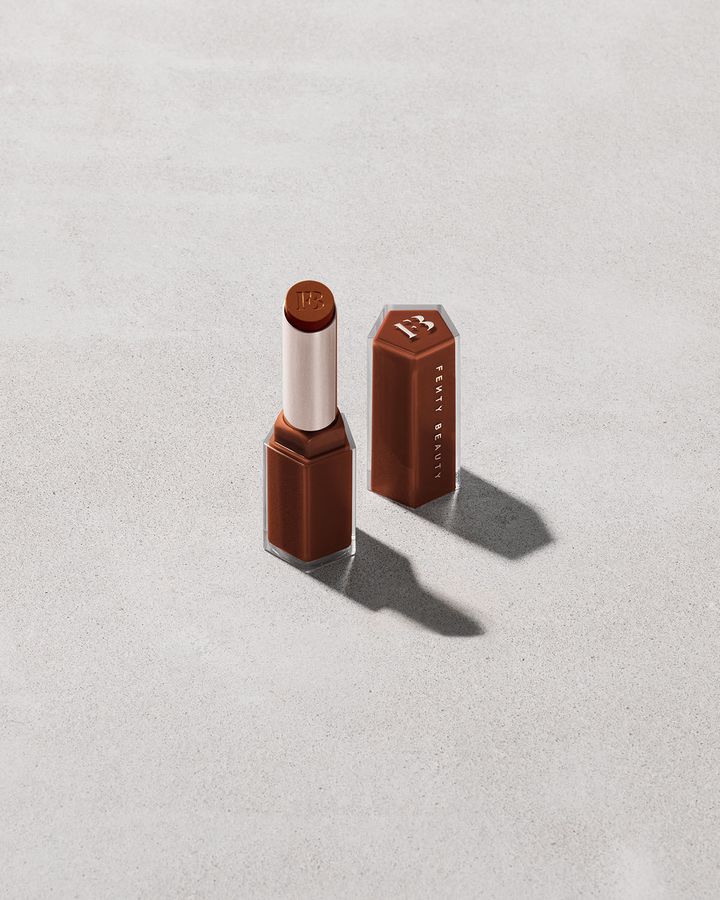 fenty-beauty-gloss-bomb-stix-09-hot-chocolit-36gr-tuchsatskhi-photo-2