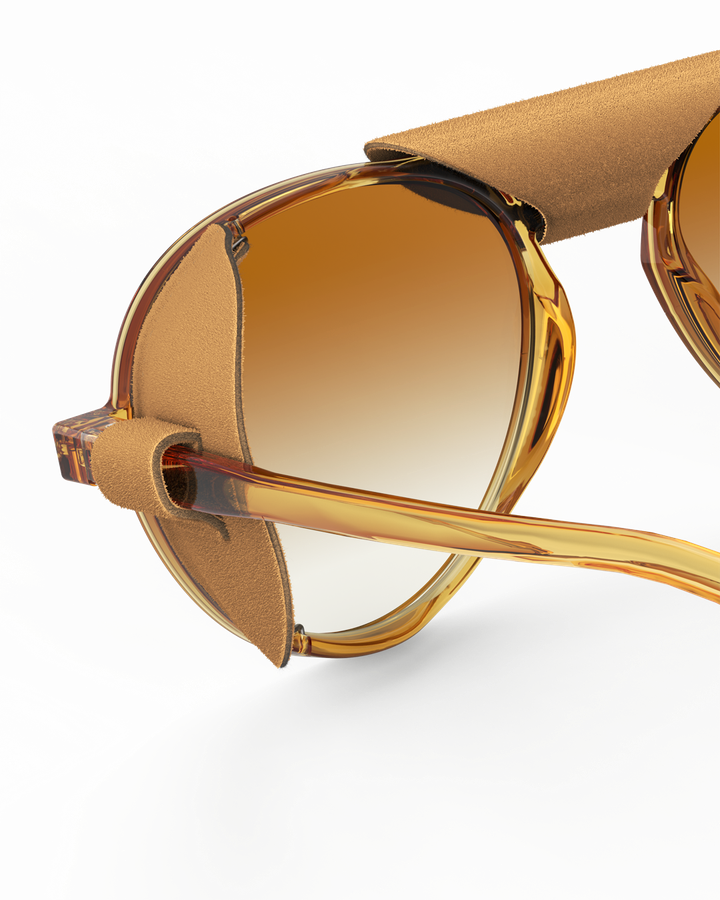 izipizi-cliff-golden-canyon-mzis-satvale-photo-4