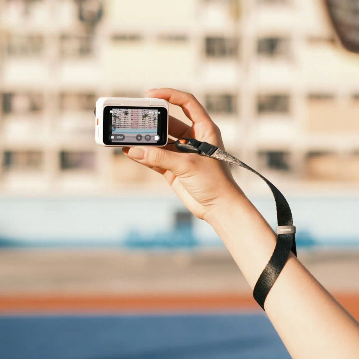 insta360-go-ultra-quick-release-wrist-strap---samajuri-photo-3