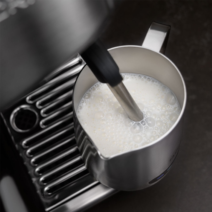 bork-c808-qavis-aparati-photo-3