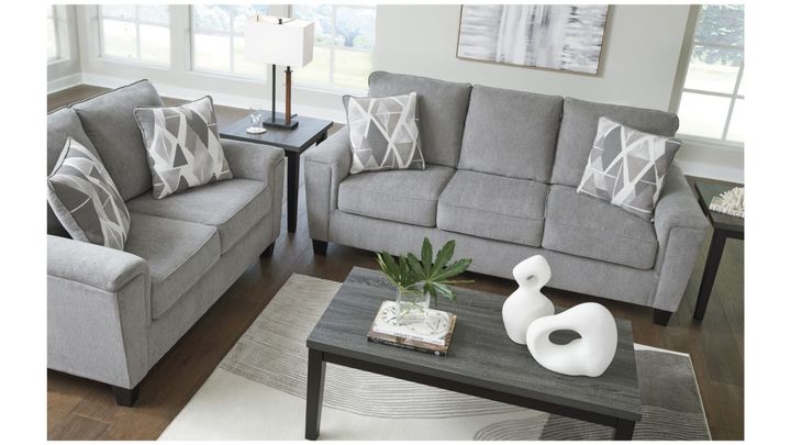 ashley-homestore-or-adgiliani-leeshan-photo-3