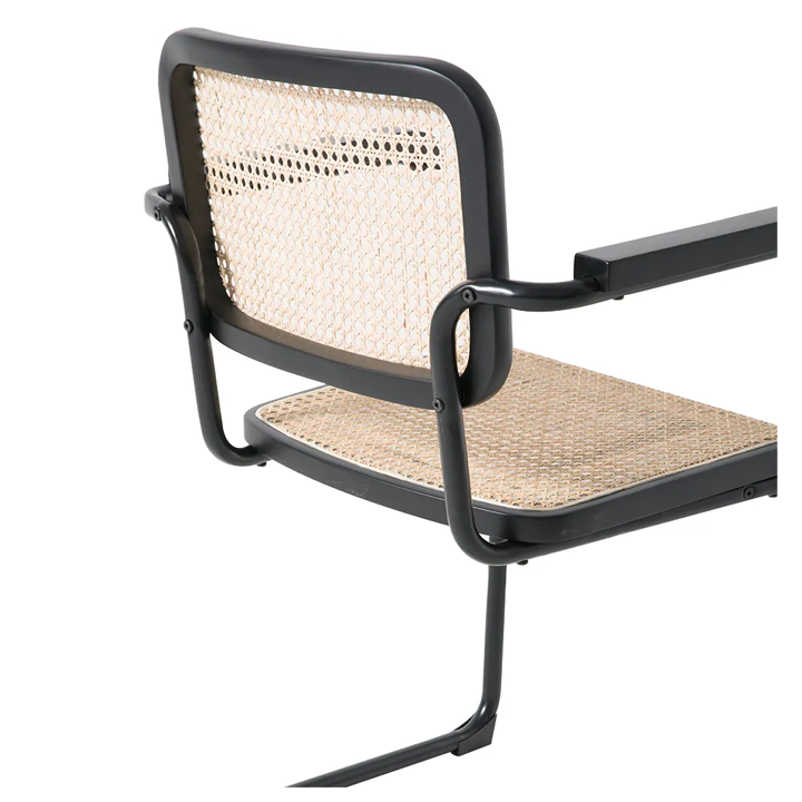 dc-1686b-misaghebi-otakhis-skami-photo-4